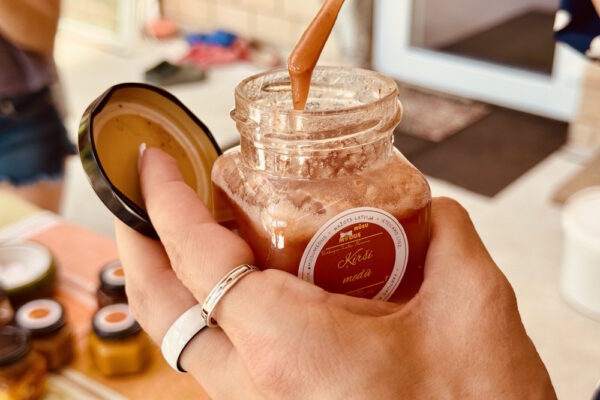 Jaunparkas honey products