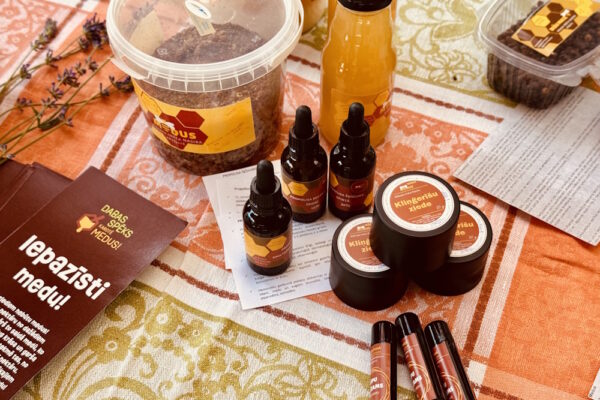 Jaunparkas honey products