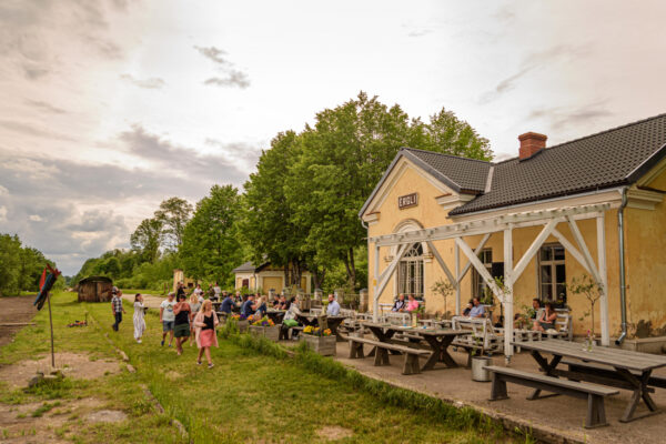 Ērgļu stacija nature tourism organizer and restaurant