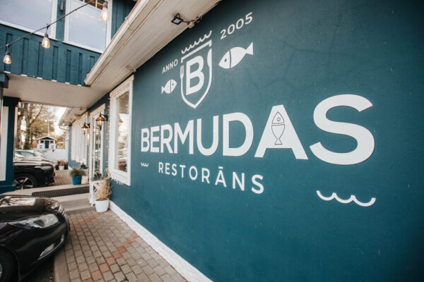 Seafood restaurant "Bermudas"